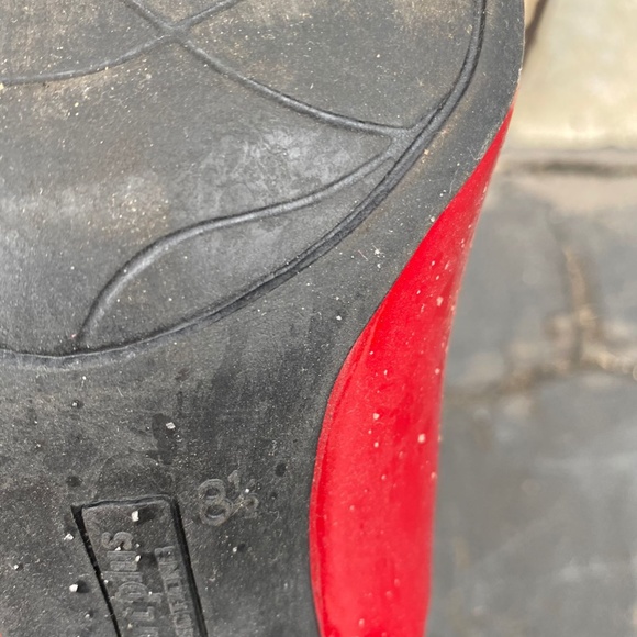 8.5 Red Comfort Plus High Heeled Shoes - Picture 7 of 11